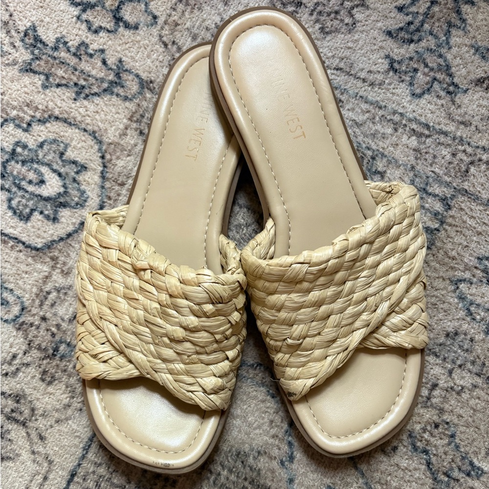 Nine West Women's Tan Woven Slide Sandals